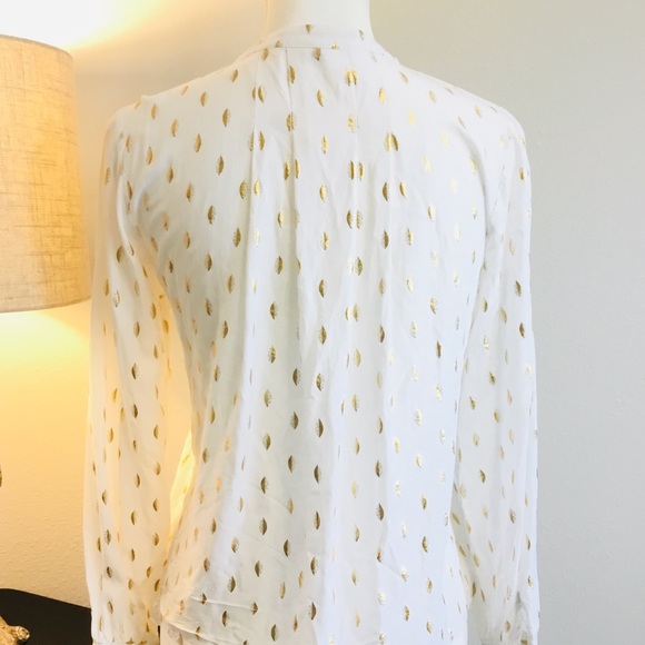 Monarc Anthropologie gallerist gold foil top - Picture 5 of 8